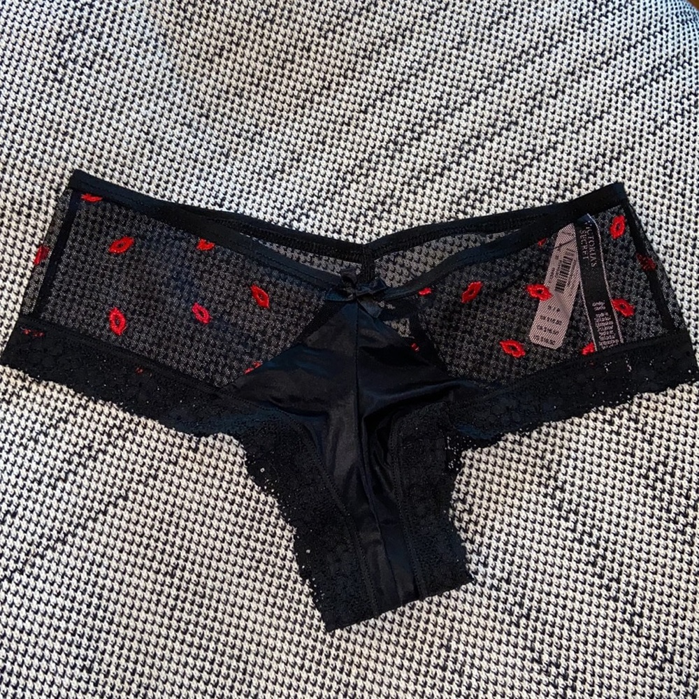 Sexy cutout panty